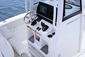 24ft Sea Hunt Yacht For Sale