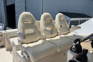 33ft Grady White Yacht For Sale