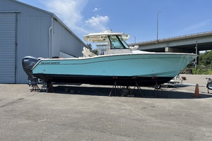 33ft Grady White Yacht For Sale