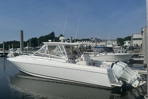 38ft Intrepid Yacht For Sale