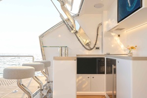 FD110 007 110ft Horizon Yacht For Sale