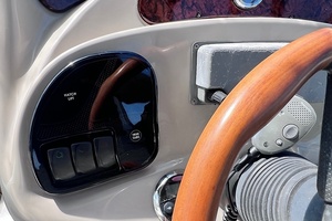 28ft Sea Ray Yacht For Sale
