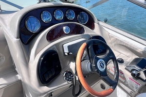 28ft Sea Ray Yacht For Sale