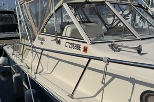 Blue Moon 30ft Mainship Yacht For Sale