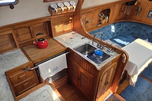 39ft Westsail Yacht For Sale