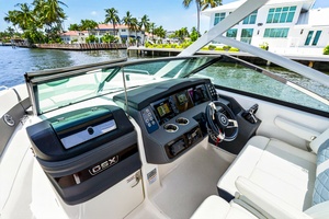 27ft Chaparral Yacht For Sale