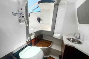 27ft Chaparral Yacht For Sale