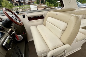 35ft Regal Yacht For Sale