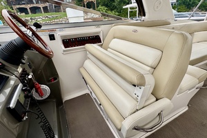 35ft Regal Yacht For Sale