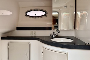 35ft Regal Yacht For Sale