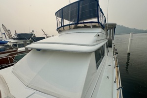 Liquid Assets 44ft Carver Yacht For Sale