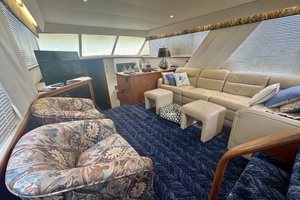 Liquid Assets 44ft Carver Yacht For Sale
