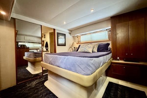 Liquid Assets 44ft Carver Yacht For Sale