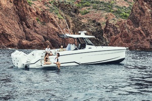 Wellcraft 38 T-Top