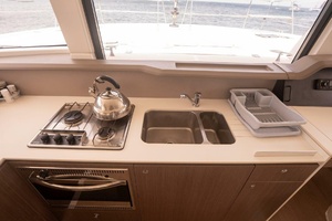 View Finder 39ft Bali Yacht For Sale