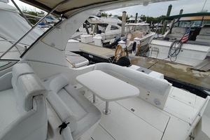 33ft Cruisers Yachts Yacht For Sale