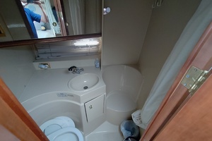33ft Cruisers Yachts Yacht For Sale
