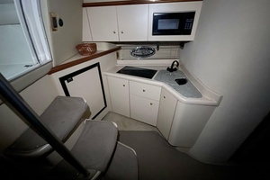 33ft Cruisers Yachts Yacht For Sale