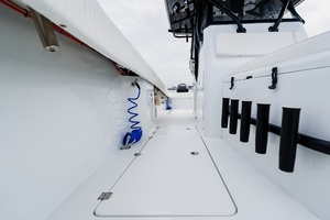 34ft Freeman Yacht For Sale