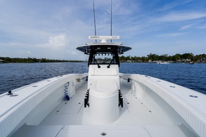 34ft Freeman Yacht For Sale