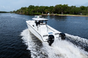 34ft Freeman Yacht For Sale