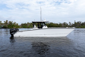 34ft Freeman Yacht For Sale