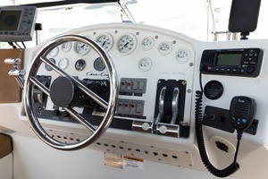 39ft Chris Craft Yacht For Sale