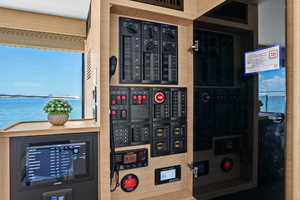 54FT (16.46M) AQUILA
