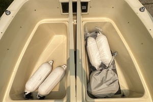 21ft Pursuit Yacht For Sale