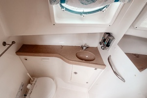 32ft Pro Line Yacht For Sale