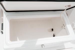32ft Pro Line Yacht For Sale