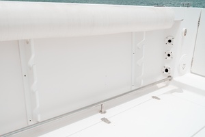 32ft Pro Line Yacht For Sale