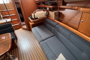 Second Wind 38ft Hunter Yacht For Sale