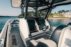 ANDIAMO 39ft Deep Impact Yacht For Sale