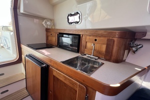 Early Light 29ft Surf Hunter Yacht For Sale