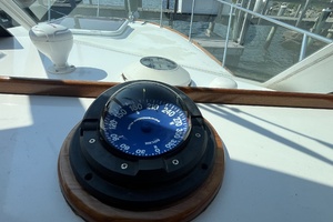 Early Light 29ft Surf Hunter Yacht For Sale
