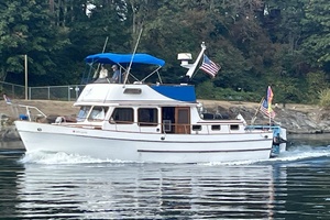 Abby Jo 40ft Ocean Alexander Yacht For Sale