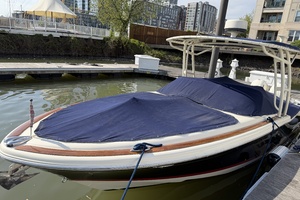 Photo 7088511 for 2016 Chris-Craft Calypso 26  