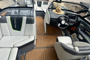 22ft Nautique Yacht For Sale