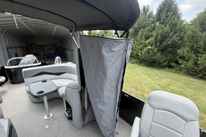 24ft Manitou Yacht For Sale