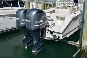 30ft Jupiter Yacht For Sale