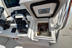 30ft Jupiter Yacht For Sale