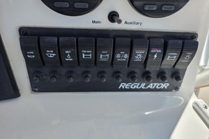 26ft Regulator Yacht For Sale