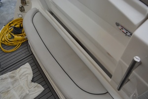 32ft Rinker Yacht For Sale