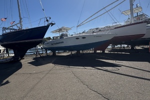 My Seaductress 33ft Donzi Yacht For Sale