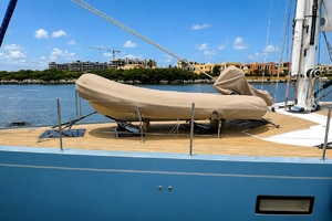 Hindsight 64ft Jeanneau Yacht For Sale