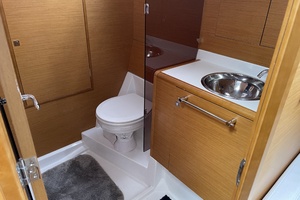VALEO 40ft Jeanneau Yacht For Sale