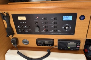 CARA OF PORTSMOUTH 44ft Jeanneau Yacht For Sale