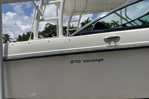 27ft Boston Whaler Yacht For Sale