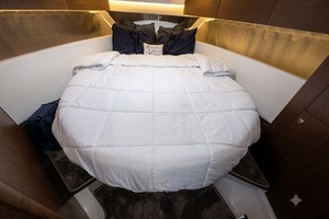 34ft Jeanneau Yacht For Sale